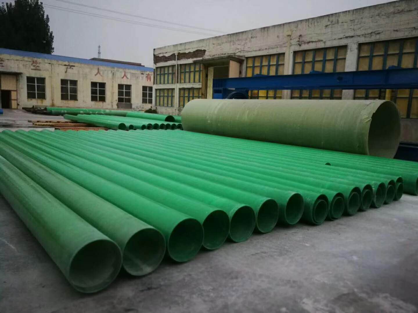 红杏在线免费视频夹砂管道优点和运用