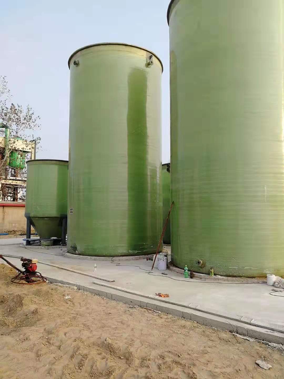 红杏在线免费视频储罐